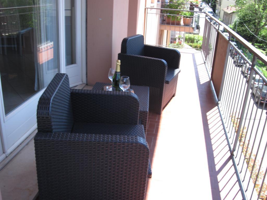 Silky House With Private Parking