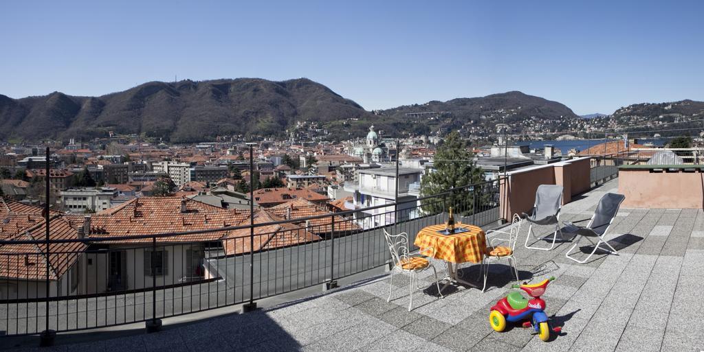 Silky House With Private Parking * Como